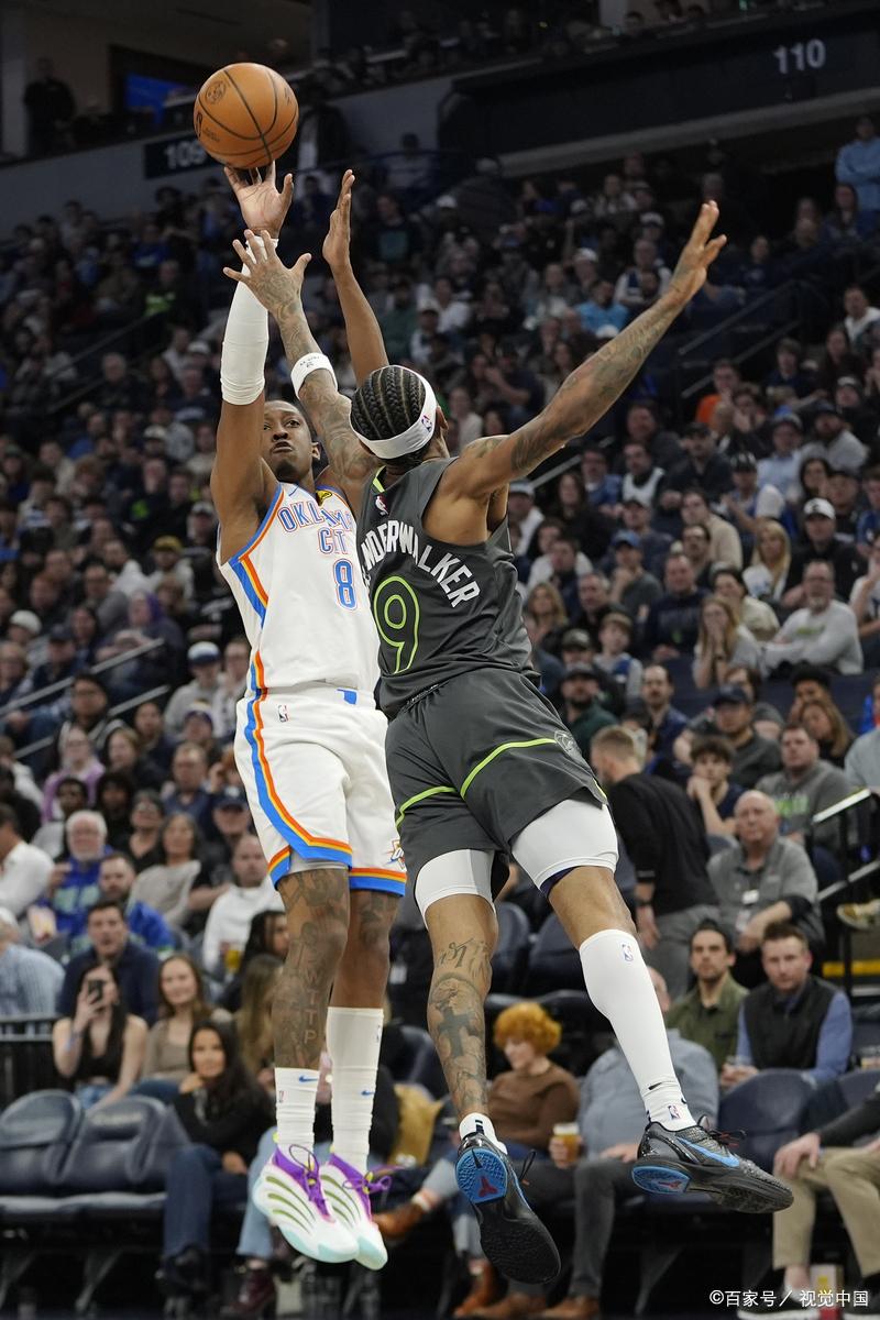 球队防守端表现抢眼,限制对手得分 球队防守端表现抢眼,限制对手得分