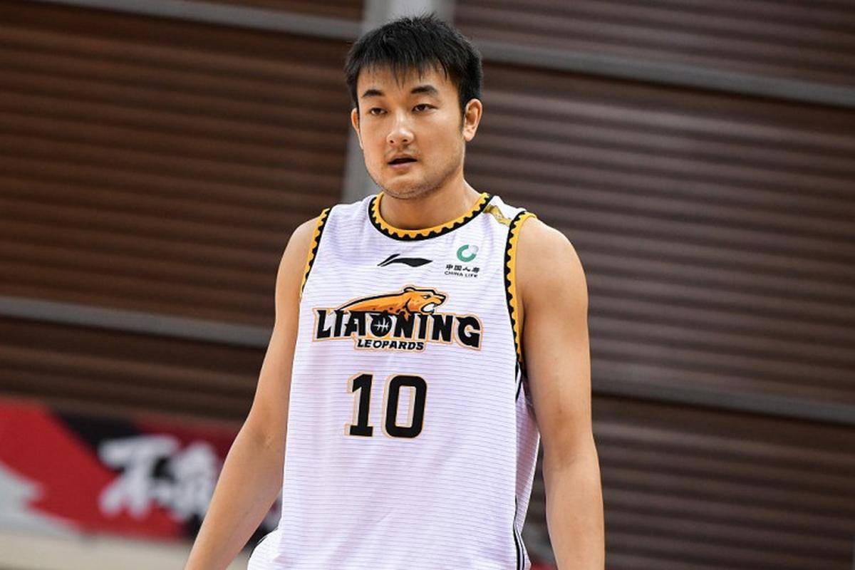 包含精准投篮!球员手感火热带领球队取胜!的词条 包含精准投篮!球员手感火热带领球队取胜!的词条