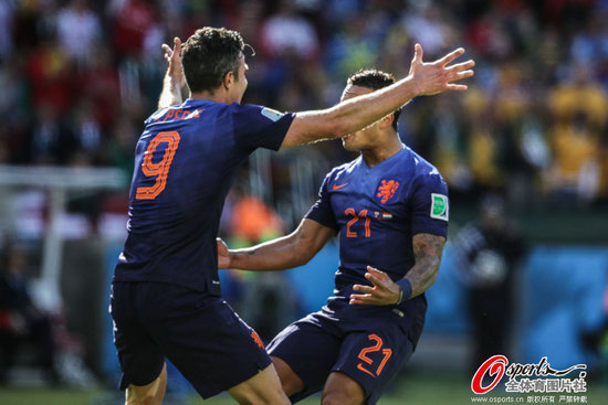 半岛体育活动-荷兰成功逆转，晋级之路再添一步的简单介绍