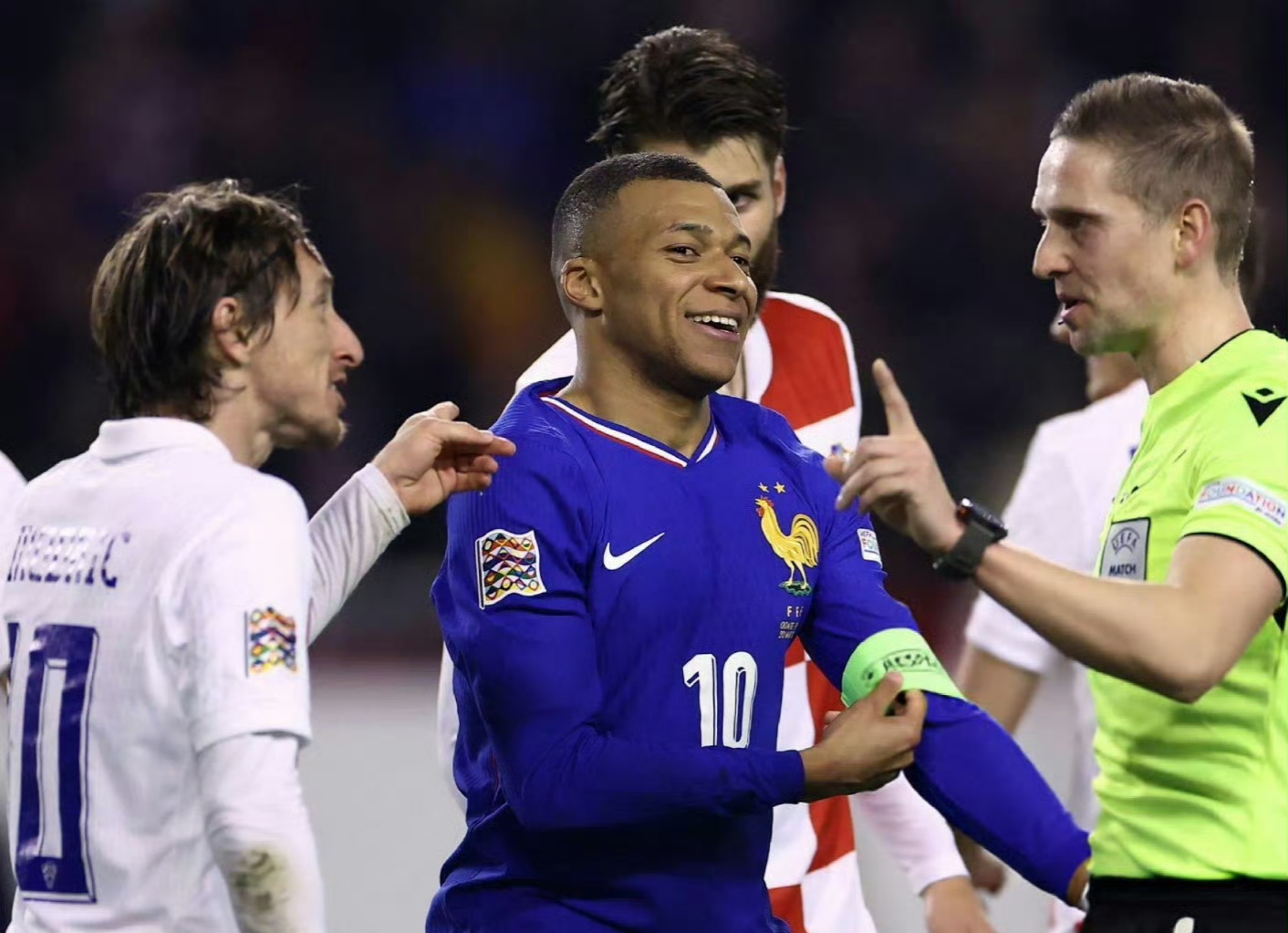 法国大胜克罗地亚,晋级形势一片大好的简单介绍 法国大胜克罗地亚,晋级形势一片大好的简单介绍