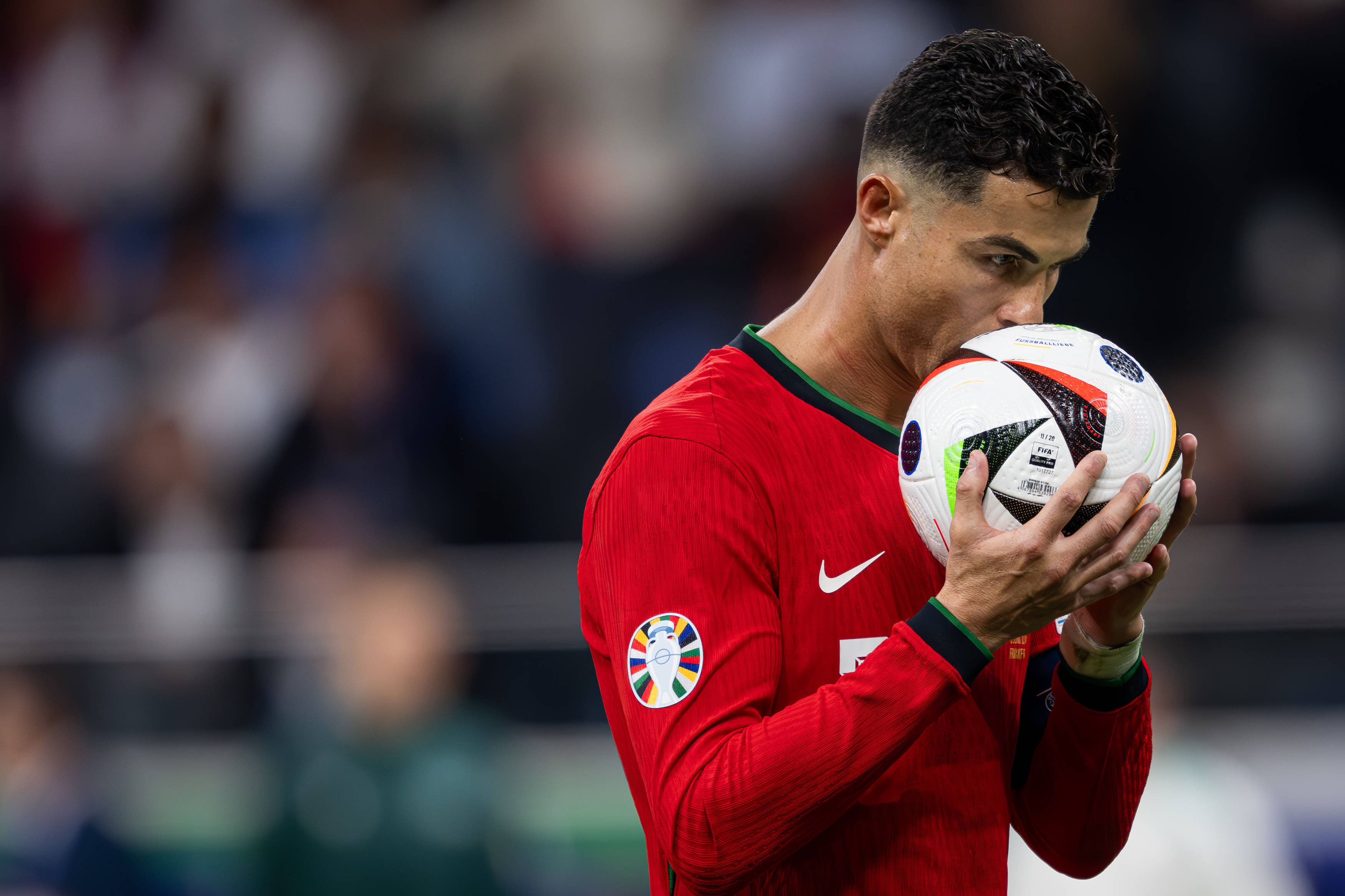 欧洲国家比赛:球员状态持续高涨!的简单介绍 欧洲国家比赛:球员状态持续高涨!的简单介绍