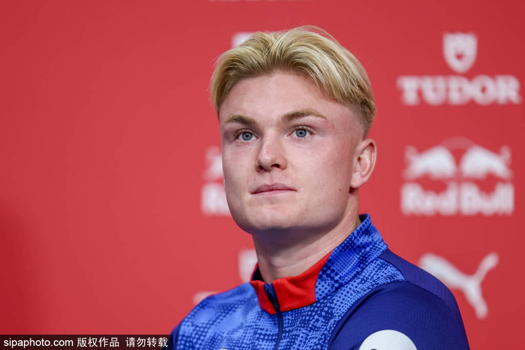 半岛体育网页版-弗莱堡足球俱乐部迎来转折，取得关键胜利的简单介绍