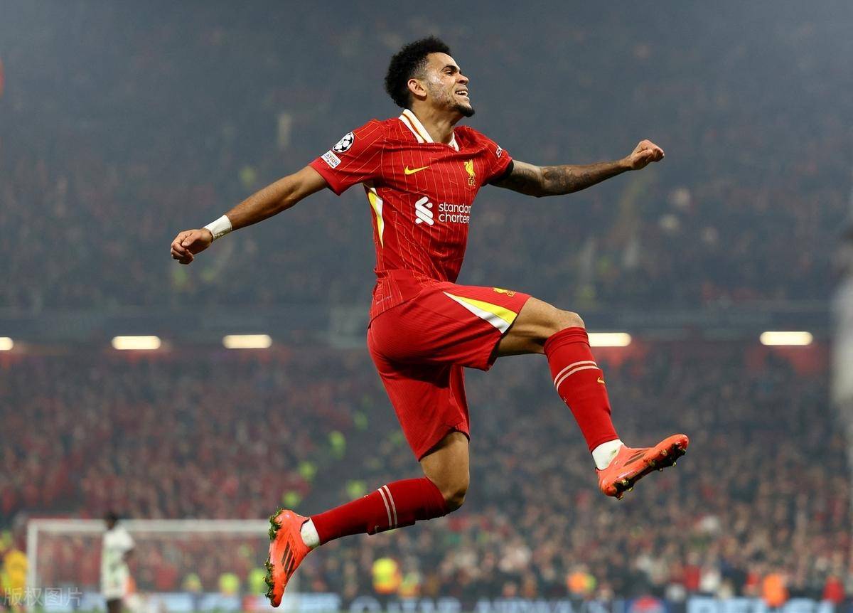 包含阿斯顿维拉惊险取胜,全队庆祝的词条 包含阿斯顿维拉惊险取胜,全队庆祝的词条