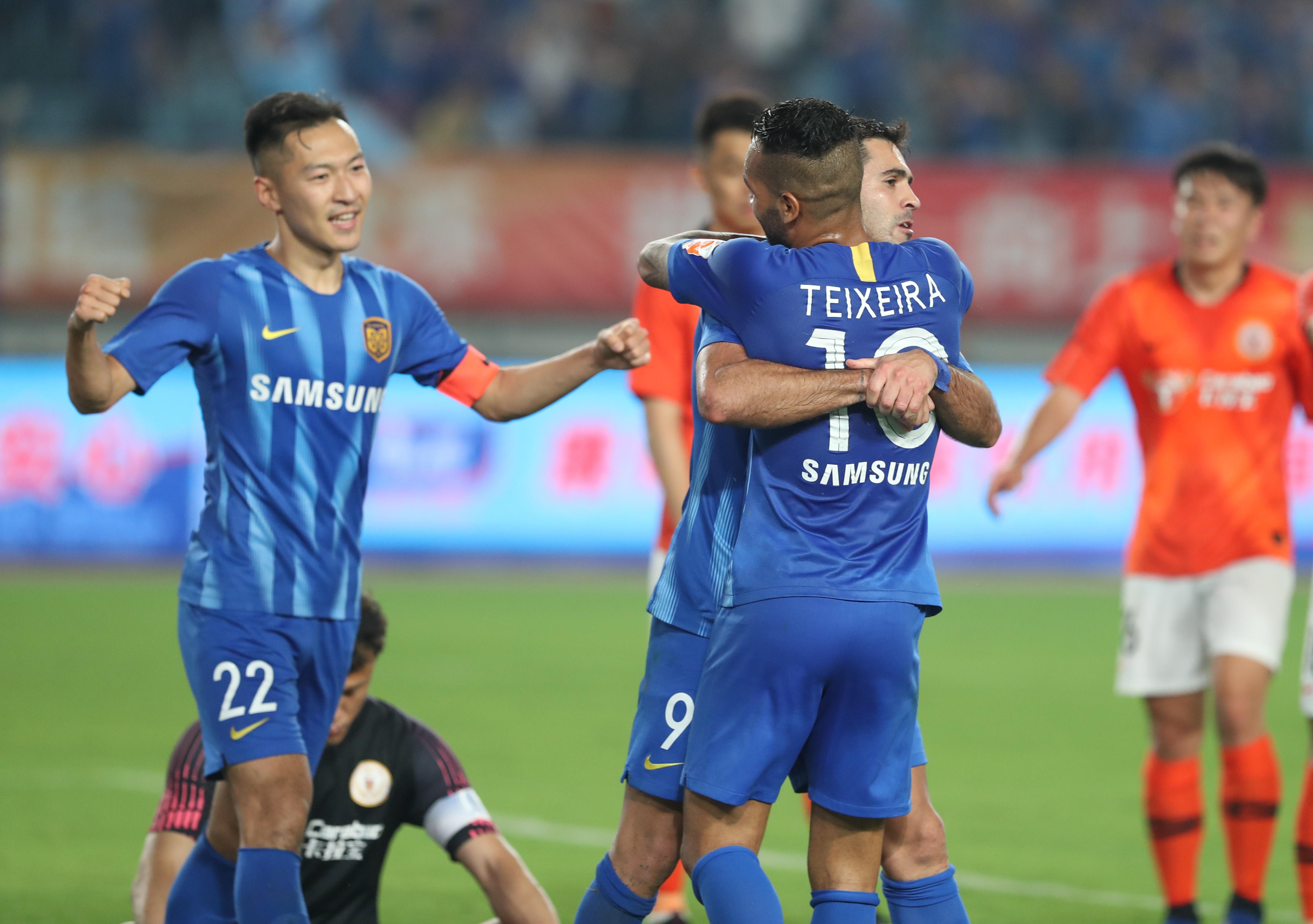 半岛体育官方-北京人和主场不敌江苏苏宁，遭遇失利的简单介绍