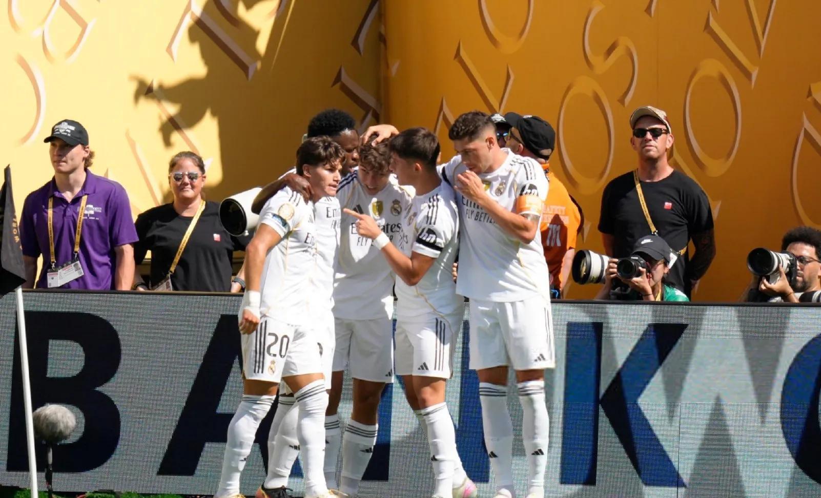 半岛体育投注-皇马战胜拜仁，晋级四强