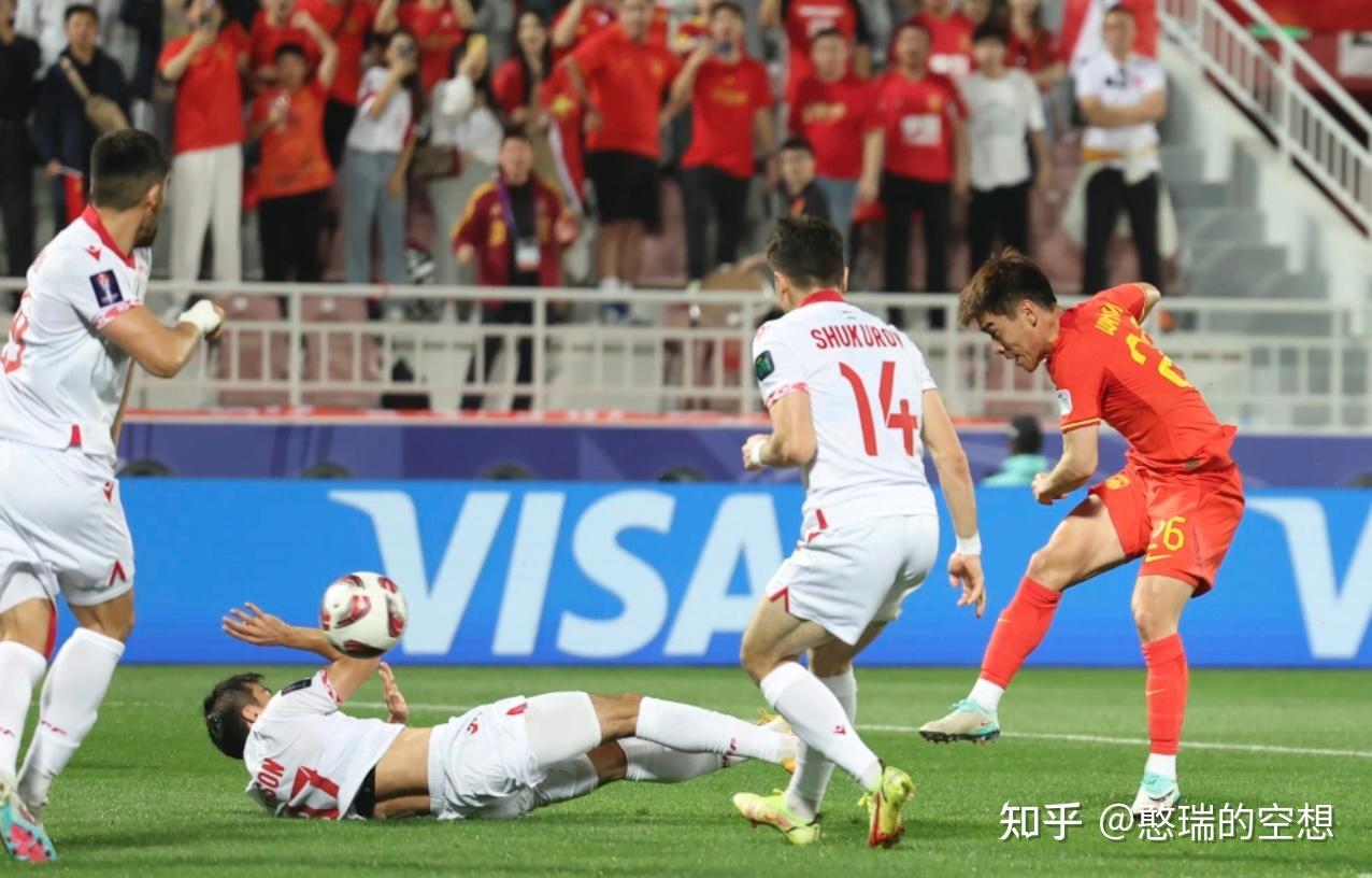 半岛体育在线登录-亚洲足球赛事精彩依旧，各路强队纷纷出击