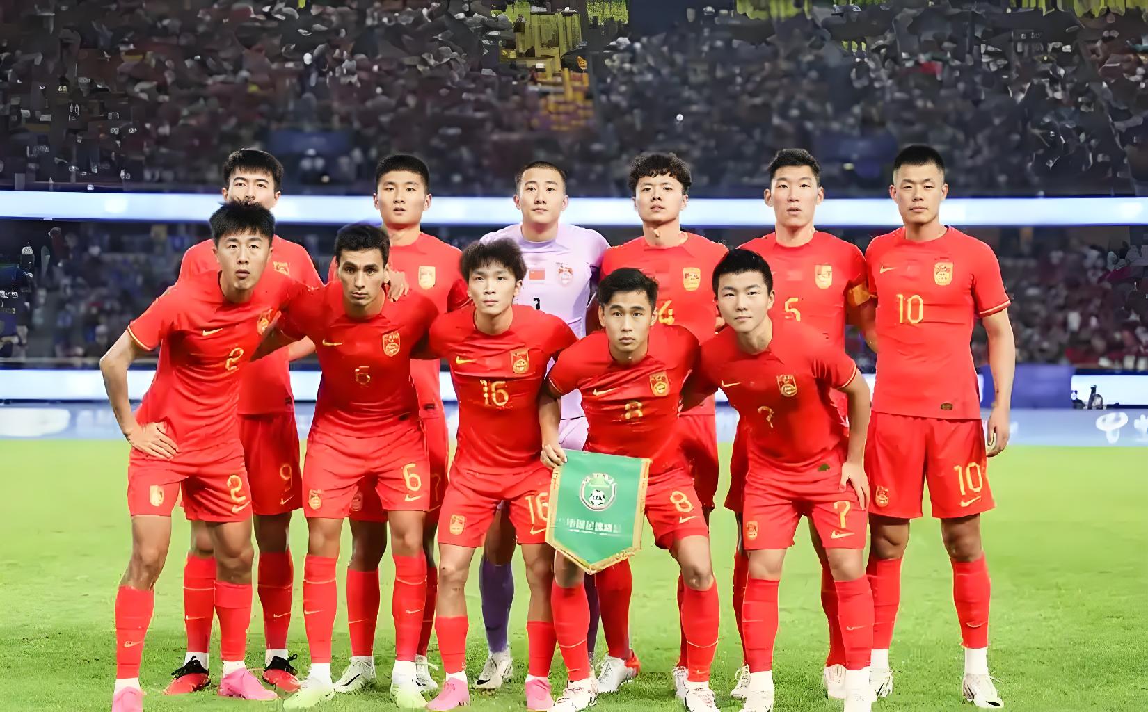 亚洲足球赛事精彩依旧，各路强队纷纷出击